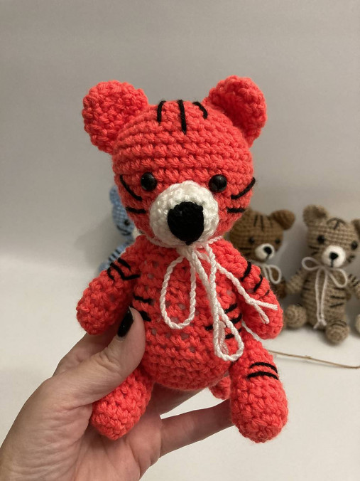 Hračky - Hačkovaná Hračka TIGER /5 farieb/ (oranžový) - 17296092_