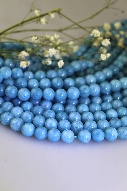 Minerály - akvamarínový krištál korálky 8mm, celá šnúra AKCIA! - 17298266_