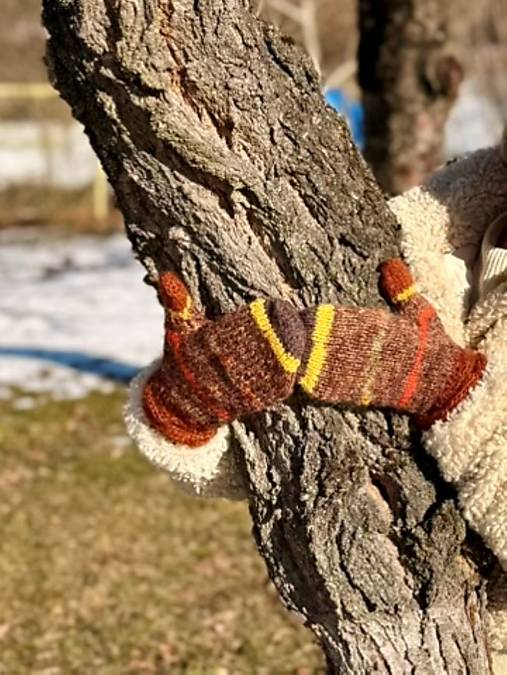 Rukavice - Pletené palčiaky - 17300243_