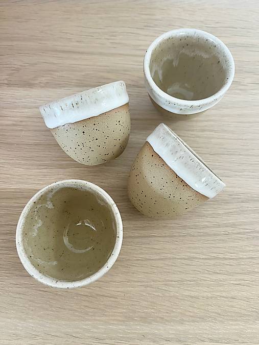 Espresso pohárik (biela) kamenina