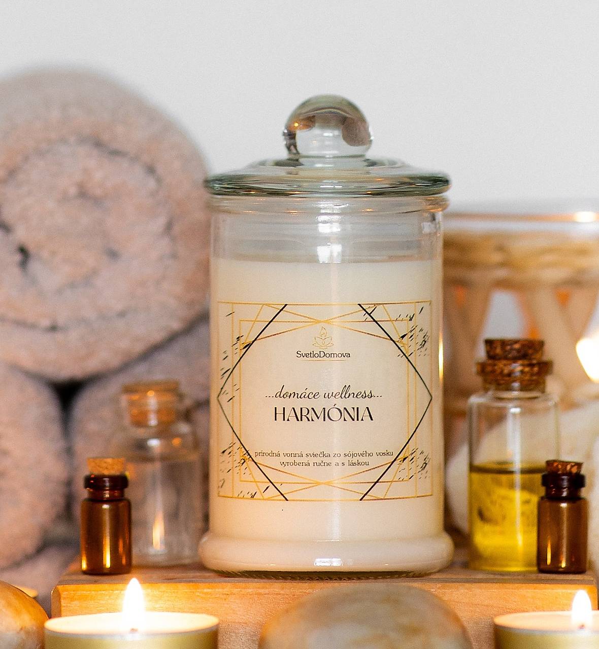 VÝPREDAJ - Sviečka zo sójového vosku s BAVLNENÝM/DREVENÝM knôtom - Harmóni