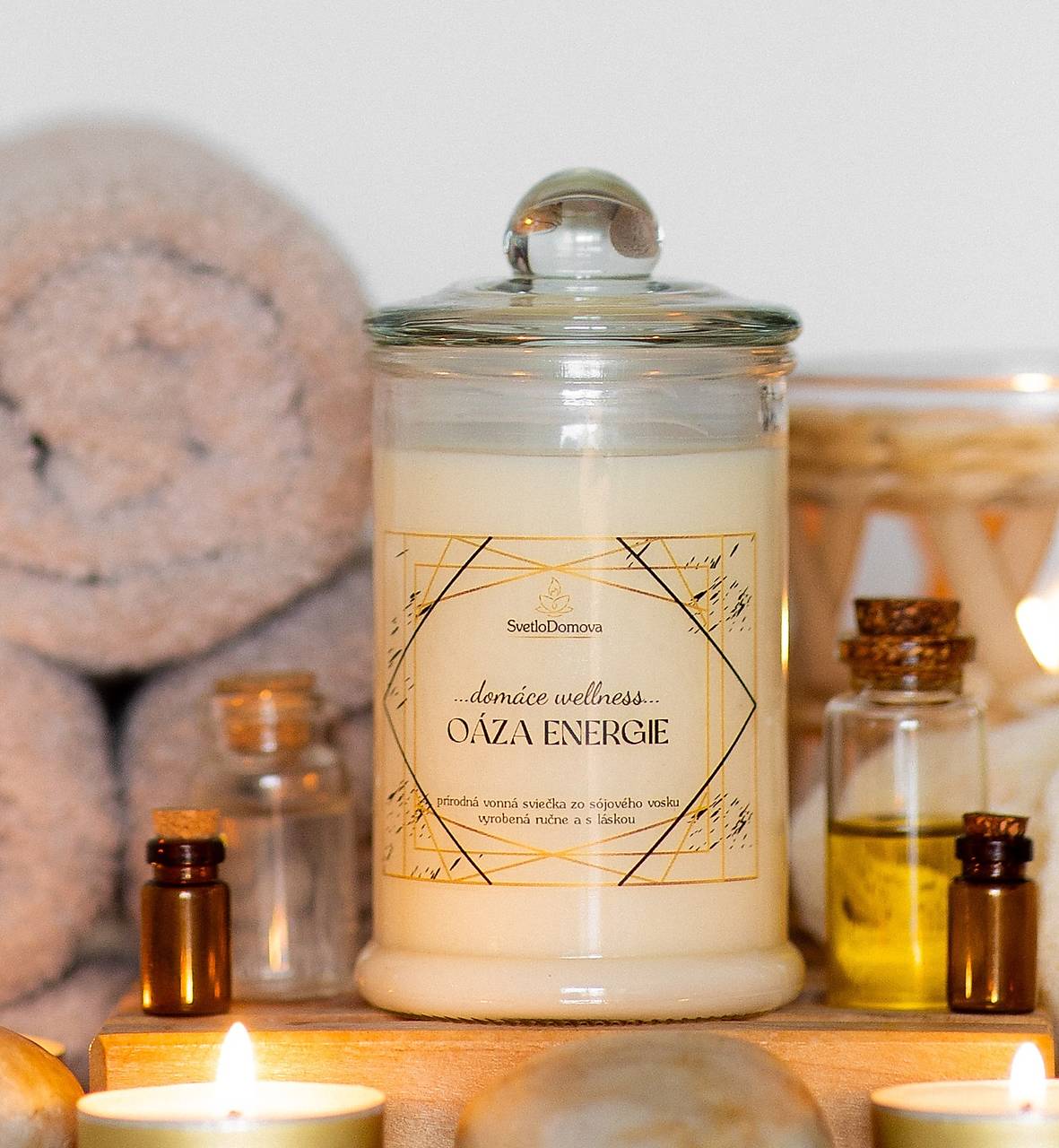 VÝPREDAJ - Sviečka zo sójového vosku s BAVLNENÝM/DREVENÝM knôtom - Oáza energie