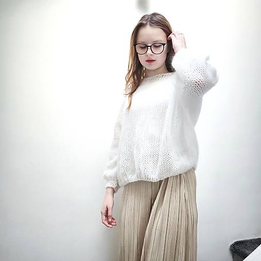 Svetre a kardigány - trblietavý svetrík ANGEL s mohérom - 17306230_
