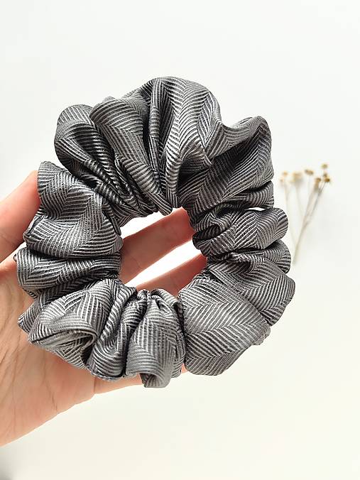 Basic MAXI scrunchie (Šedá)