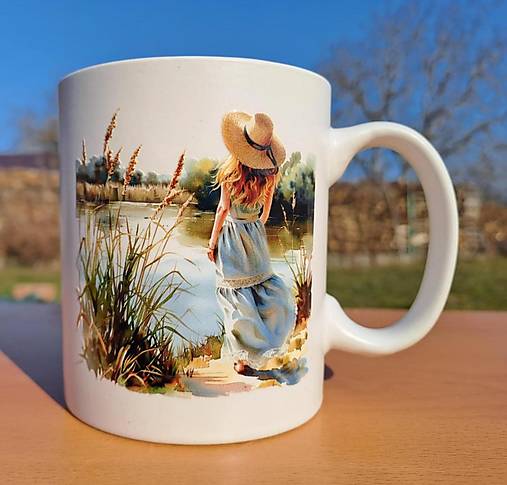 Nádoby - Keramický hrnček biely Dievča pri jazere 350ml (H10) - 17306947_