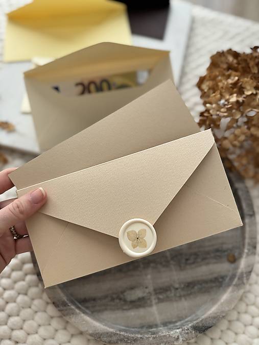 Papiernictvo - Béžová obálka na peniaze HORTENZIA 3v1 (obálka, pečať, list) (Obálka + list na text + pečať) - 17309146_