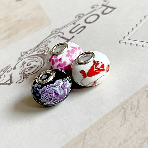 Gemstone European Style Pendant Rondelle Bead / Prívesok, korálka keramická AG925 E050 (č.1 biela s červenými kvetmi)