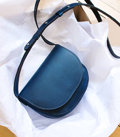 Kabelky - Kožená crossbody kabelka SADDLE BAG MINI | modrá - 17317105_
