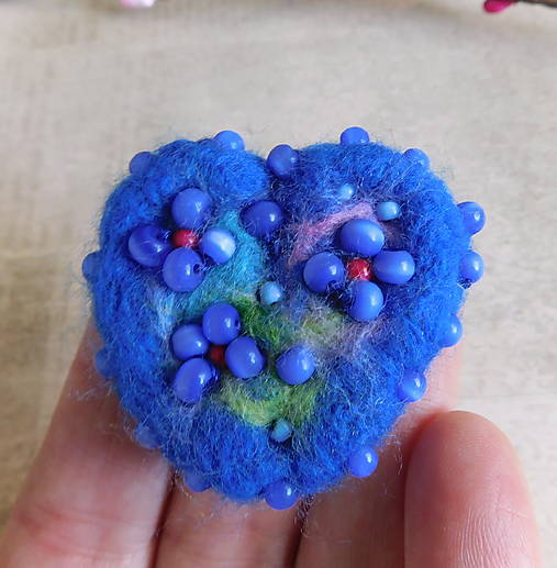 Brošne - brošna plstené srdce romantic  - 17319772_