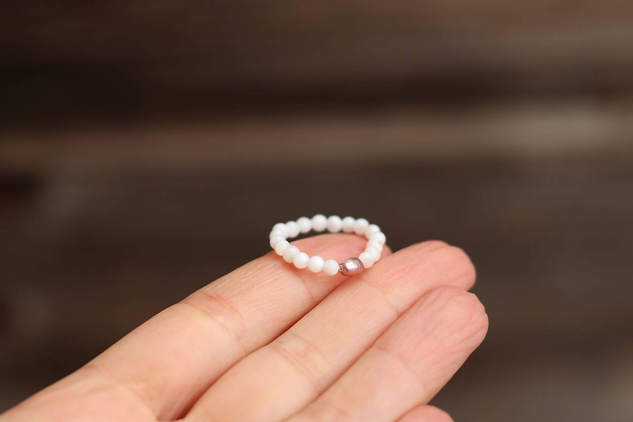 prsteň perleť a perla