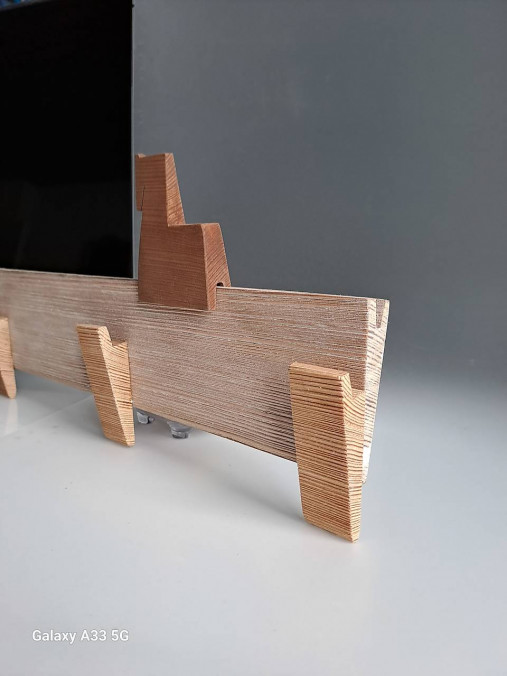 Nábytok - Drevený 3-vešiak s koníkom - 17323774_