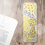 Papiernictvo - Záložka do knihy fľaky chaosu (floral with petals) - 17323140_