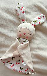 Hračky - Mojkáčik-spinkáčik zajko čerešničkový - 17327424_