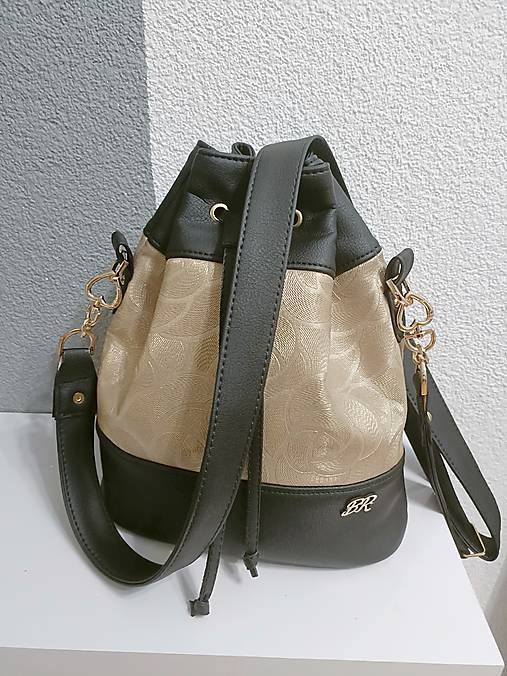 Batohy - Kabelobatoh čierno zlatý  - 17327635_