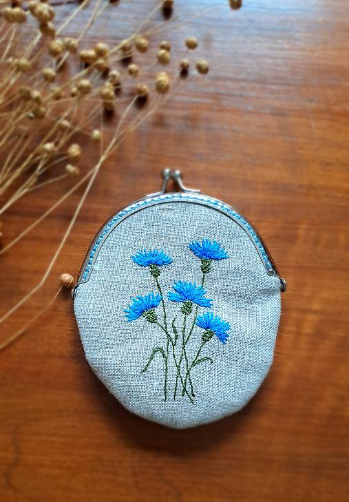 Peňaženky - Ľanová vyšívaná peňaženka - 17326494_