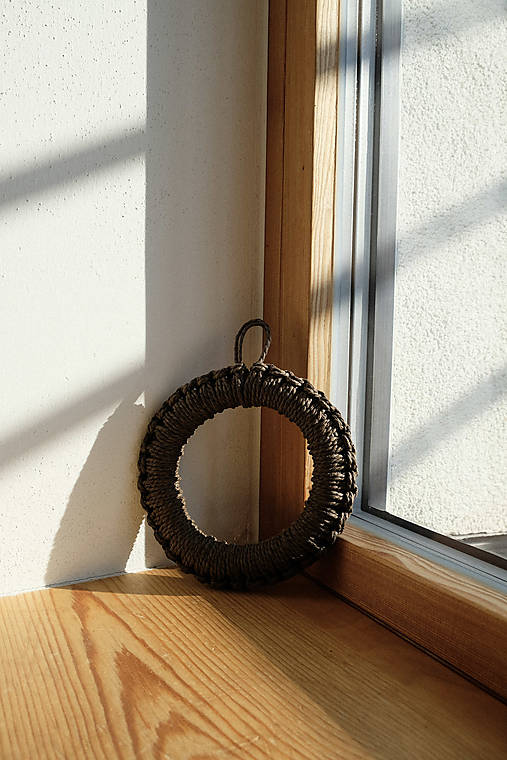 Dekorácie - TRIVET (malý) podložka pod horúce nádoby - 17327646_