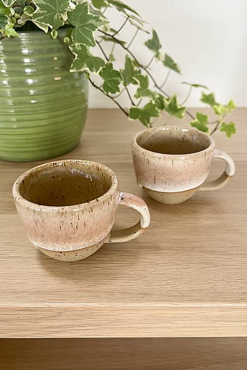 Espresso šálka (pink) kamenina