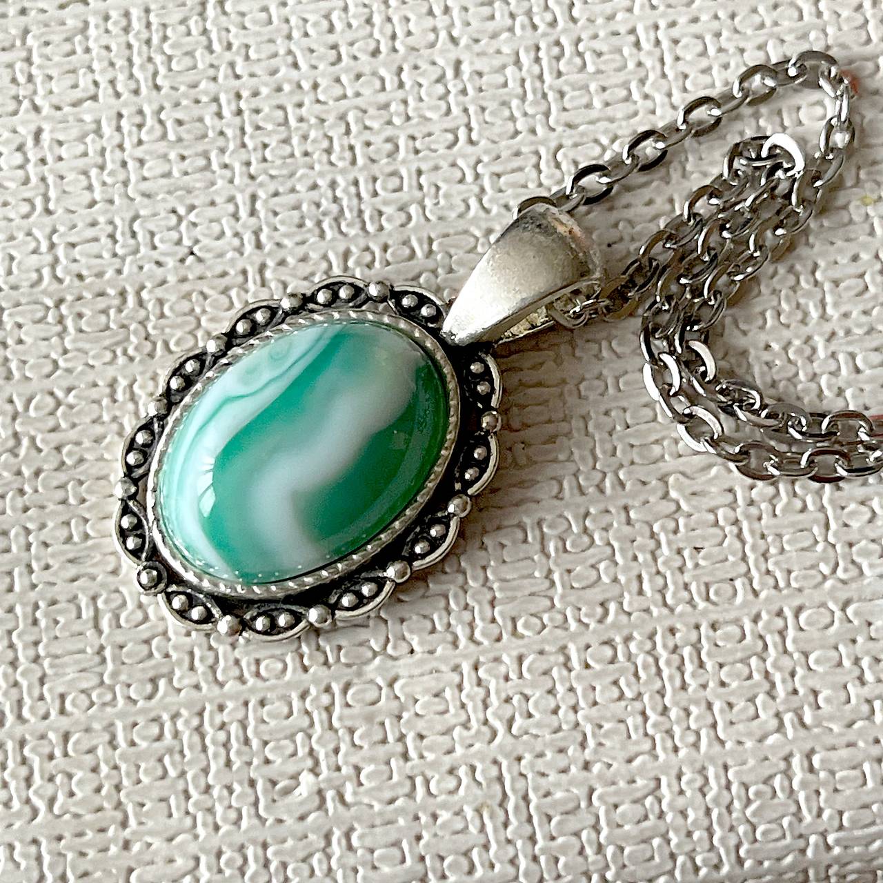 Stripe Agate Antique Silver Pendant / Prívesok s pásikavým achátom E066