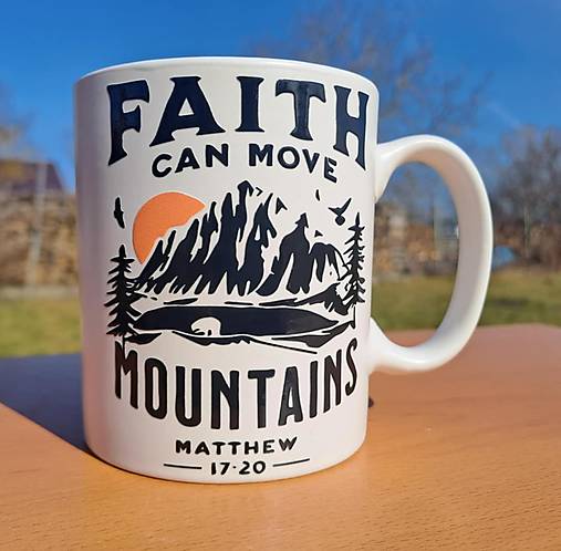 Nádoby - Keramický hrnček biely Viera môže hory prenášať (H22) - 17341371_