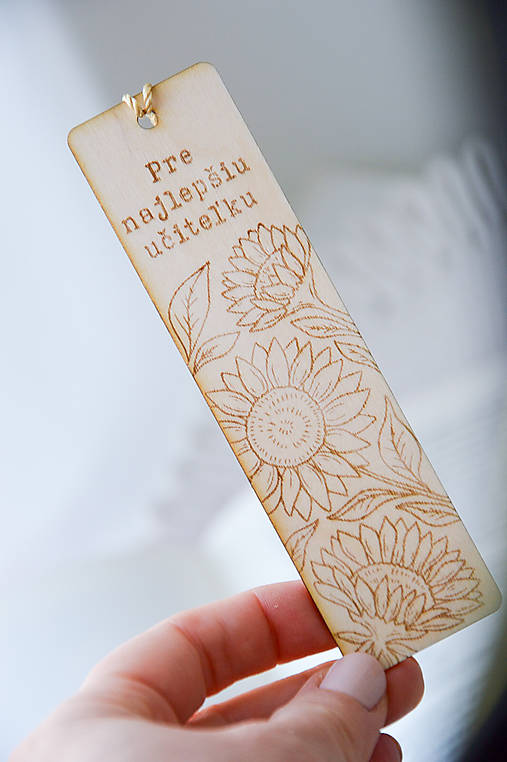 Papiernictvo - Drevená záložka - Pre najlepšiu učiteľku - 17344380_