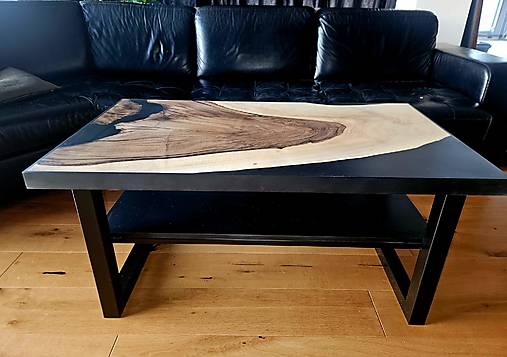 Nábytok - Konferenčný stolík z orechového dreva  - 17345913_