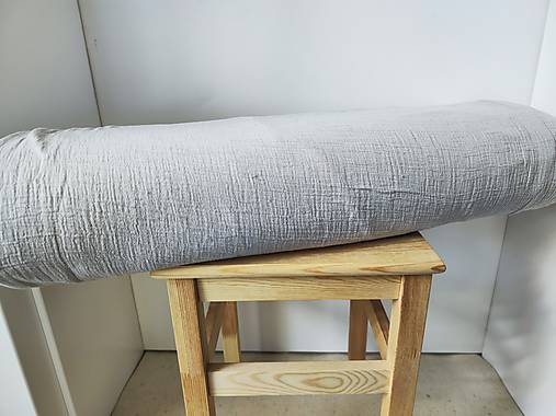 Textil - VLNIENKA výroba na mieru 70%  bavlna 30% bambus mušelín dvojitá gázovina svetlo šedá - 17347980_