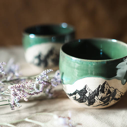 Nádoby - Šálka "hory" (Zelená) - 17349722_