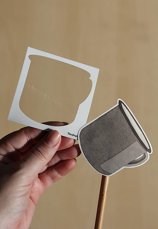 Samolepka - plechový hrnček fialový