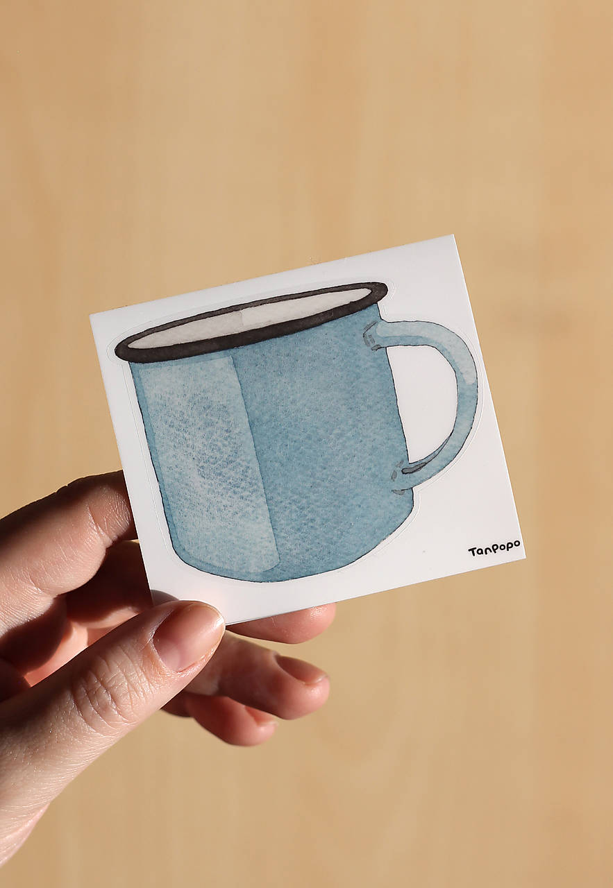 Samolepka - plechový hrnček modrý