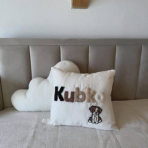 Hračky - Personalizovaný vankúš s menom pre deti-darček do krstu - 17349671_