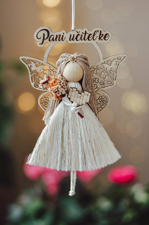 Dekorácie - Macrame anjelik -  Pani učiteľke, natural - 17355121_
