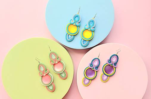 Náušnice - Rainbocorns - soutache náušnice - 17357876_