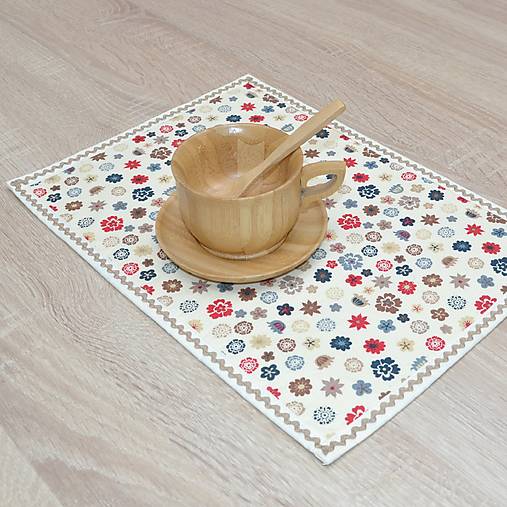 Úžitkový textil - DAMIAN- kvietky na smotanovej - prestieranie 25x35 - 17360522_