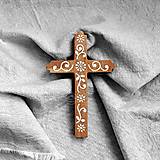 Dekorácie - Kríž drevený 20cm Spiral - 17368448_