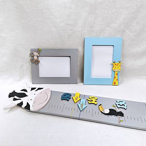 Nábytok - Drevený ručne maľovaný  meter DŽUNGĽA - 17370663_