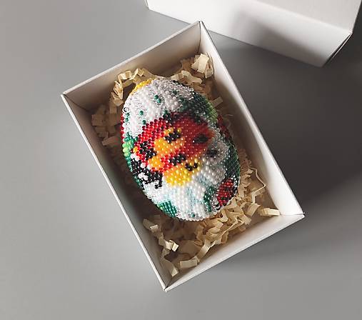 Dekorácie - Veľkonočné vajíčko z korálikov - v krabičke - 17371077_