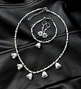 Náušnice - Handmade náušnice biele kvety - chirurgická oceľ - 17373168_
