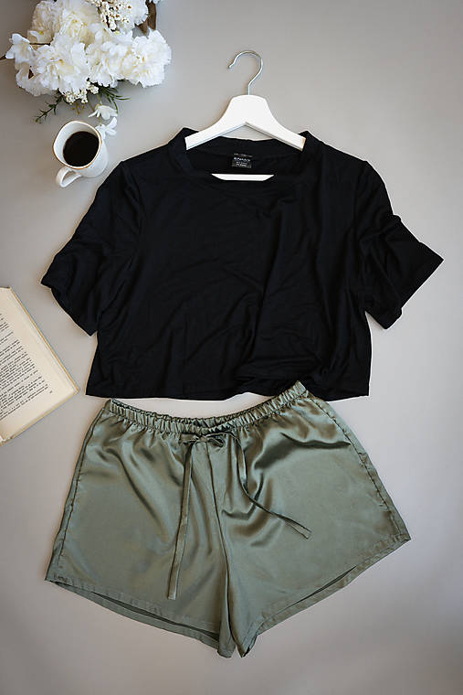 Nočná bielizeň - Crop top a kraťasy - 17375405_