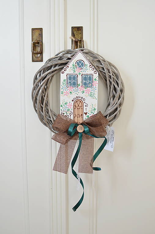 Dekorácie - Venček s veľkým domčekom - 17376388_