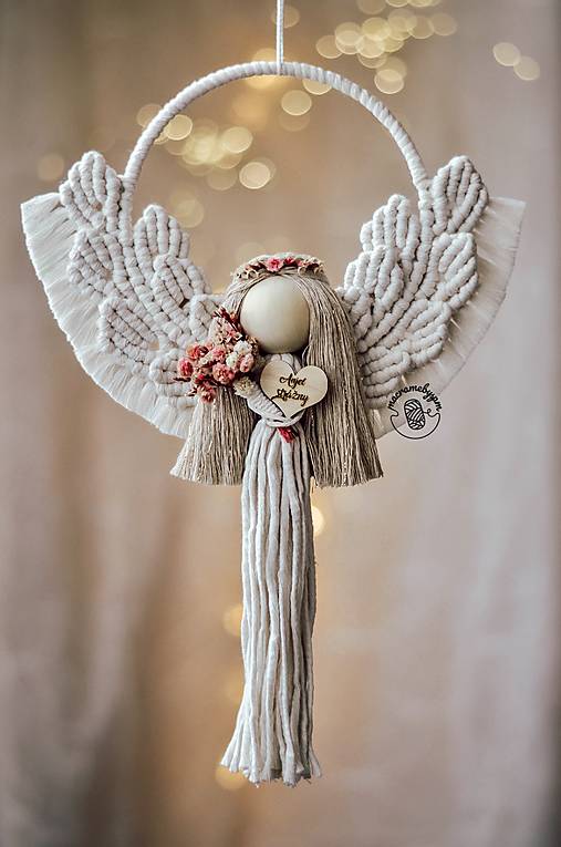 Dekorácie - Macrame anjelik s originálnymi krídlami - Anjel strážny - 17376645_