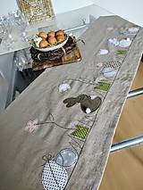 Úžitkový textil - Veľkonočný ľanový obrus "zajkovia II." - 17380559_