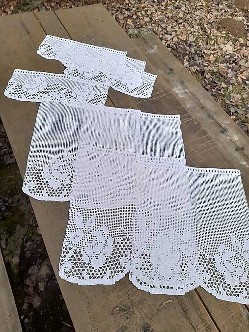 Úžitkový textil - háčkovaná záclonka - 17383216_