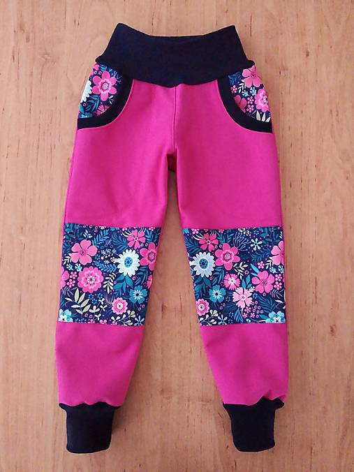 Detské oblečenie - Softshellky kvetované  - 17382740_