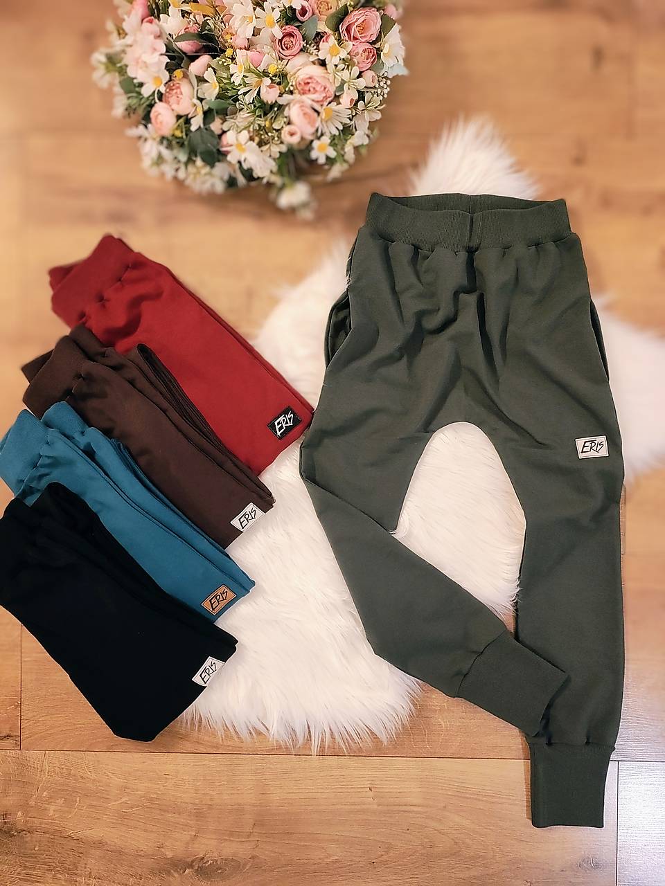 Pudláče klasik s vreckami ZELENÉ