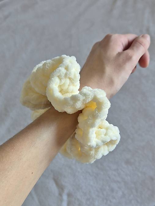 Scrunchie gumičky do vlasov - neutrálne (Biela)