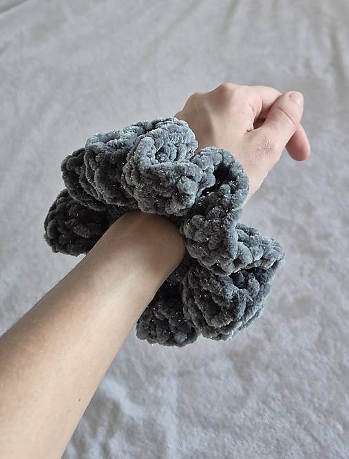 Scrunchie gumičky do vlasov - trblietavé (Šedá)