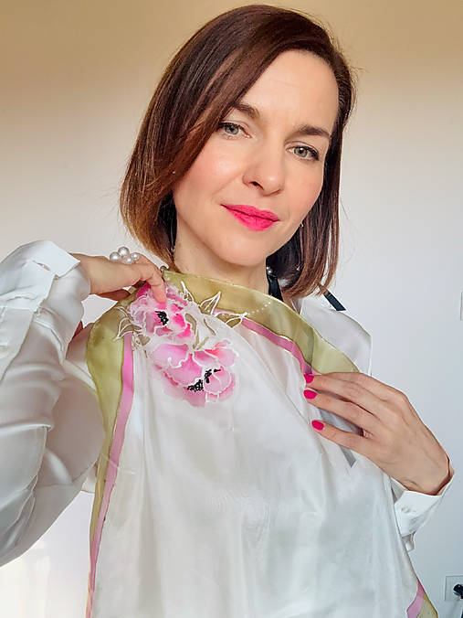 Maľovaná hodvábna šatka Pastelle Peony