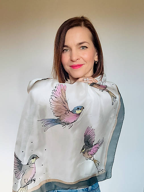 Maľovaná hodvábna šatka Neboj sa lietať