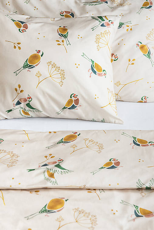 Úžitkový textil - Posteľná bielizeň pre manželskú posteľ s GOTS potlačou - Stehlíci - 17390359_