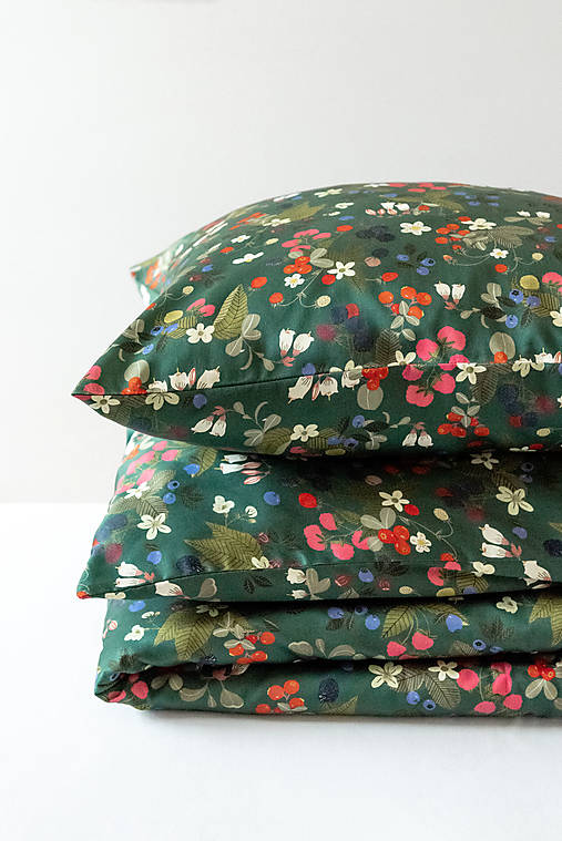 Úžitkový textil - Posteľná bielizeň pre manželskú posteľ s GOTS potlačou - Lesné plody - 17390415_